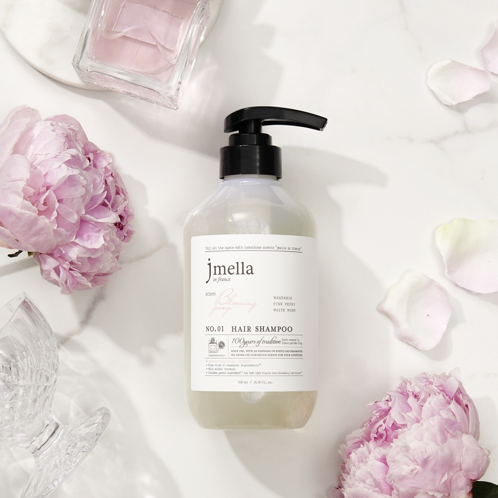 JMELLA IN FRANCE BLOOMING PEONY HAIR SHAMPOO - 1000ML - Banana is white