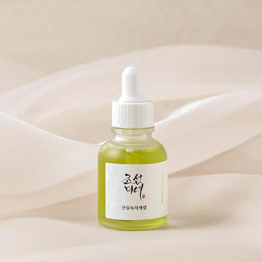 Calming Serum : Green tea+Panthenol 30ml - Banana is white