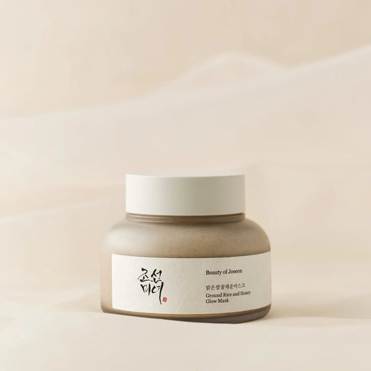 Ground Rice and Honey Glow Mask 150ml - Banana is white