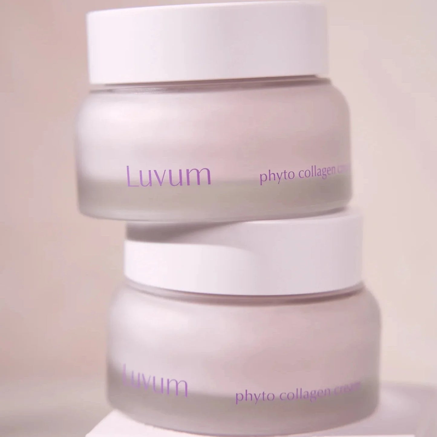 Slow Aging Phyto Collagen Cream - Banana is white